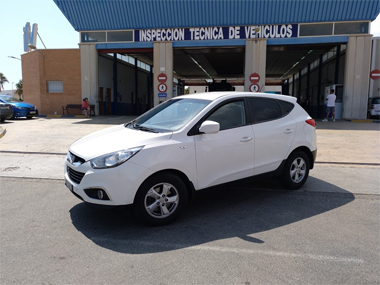 Hyundai iX35 passes it's import test first time Hyundai iX35 passes test